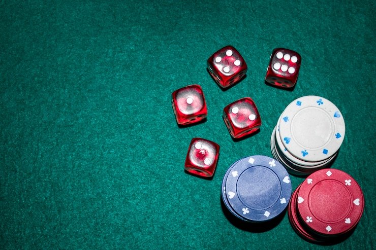 Lintasan bola warna tema Naga Zuma